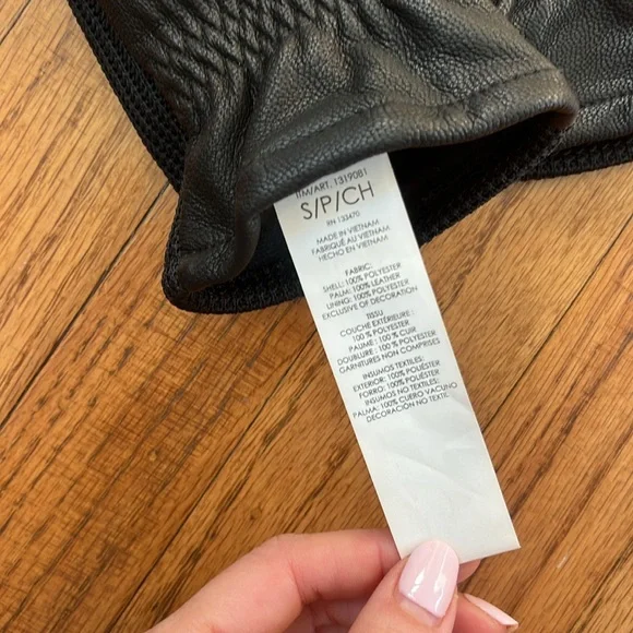 Spyder Leather Gloves NWOT - Picture 3 of 3